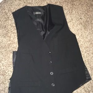 Kenneth Cole Dress Vest